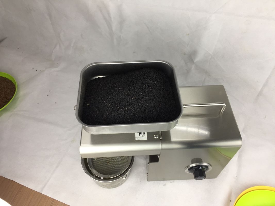 De kleine Machine van de de Oliepers van het Groottehuishouden 2-3 Kg/u Capaciteits 460*260*360mm